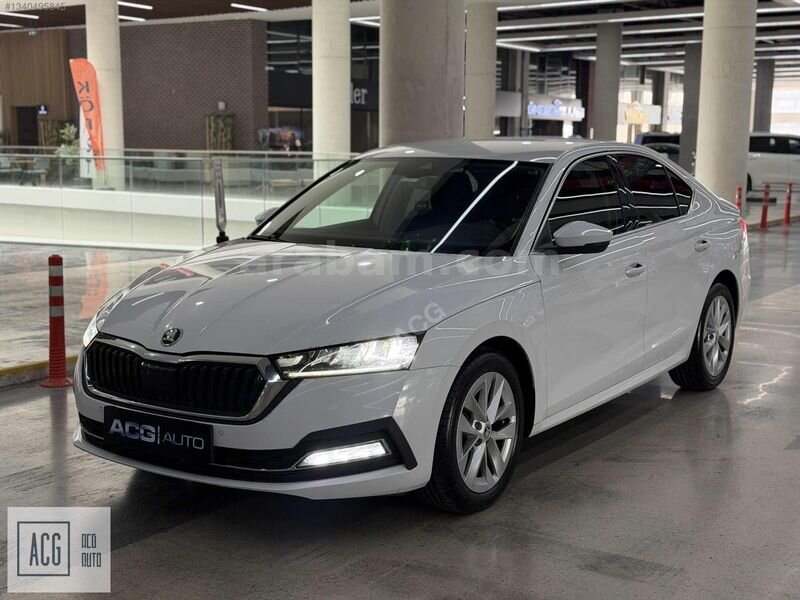 SERVİS BAKIMLI Octavia 1.5 TSI e-Tec Premium DSG