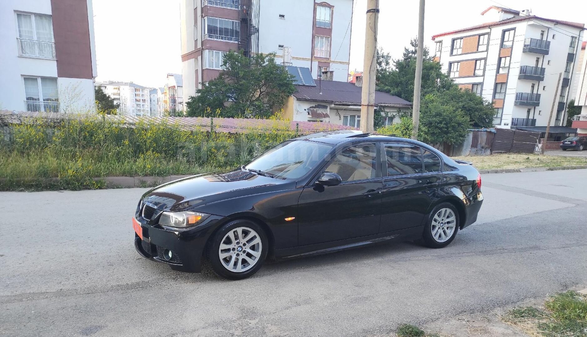 Galeriden BMW 3 Serisi 316i Premium 2008 Model Sivas 194.600 km Siyah 3