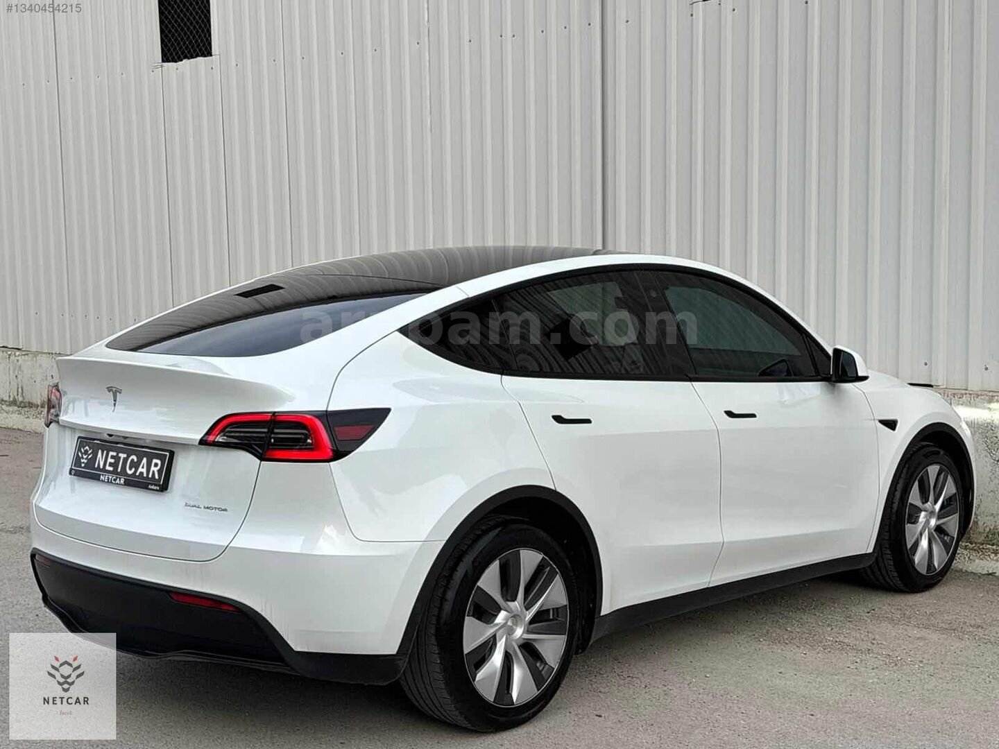 Galeriden Tesla Model Y Long Range AWD 2023 Model Ankara 55.000 km Beyaz 6