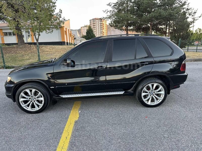 X5 3.0d KASA KONDİSYON GÜZEL MOTOR ŞANZUMAN SORUNSUZ
