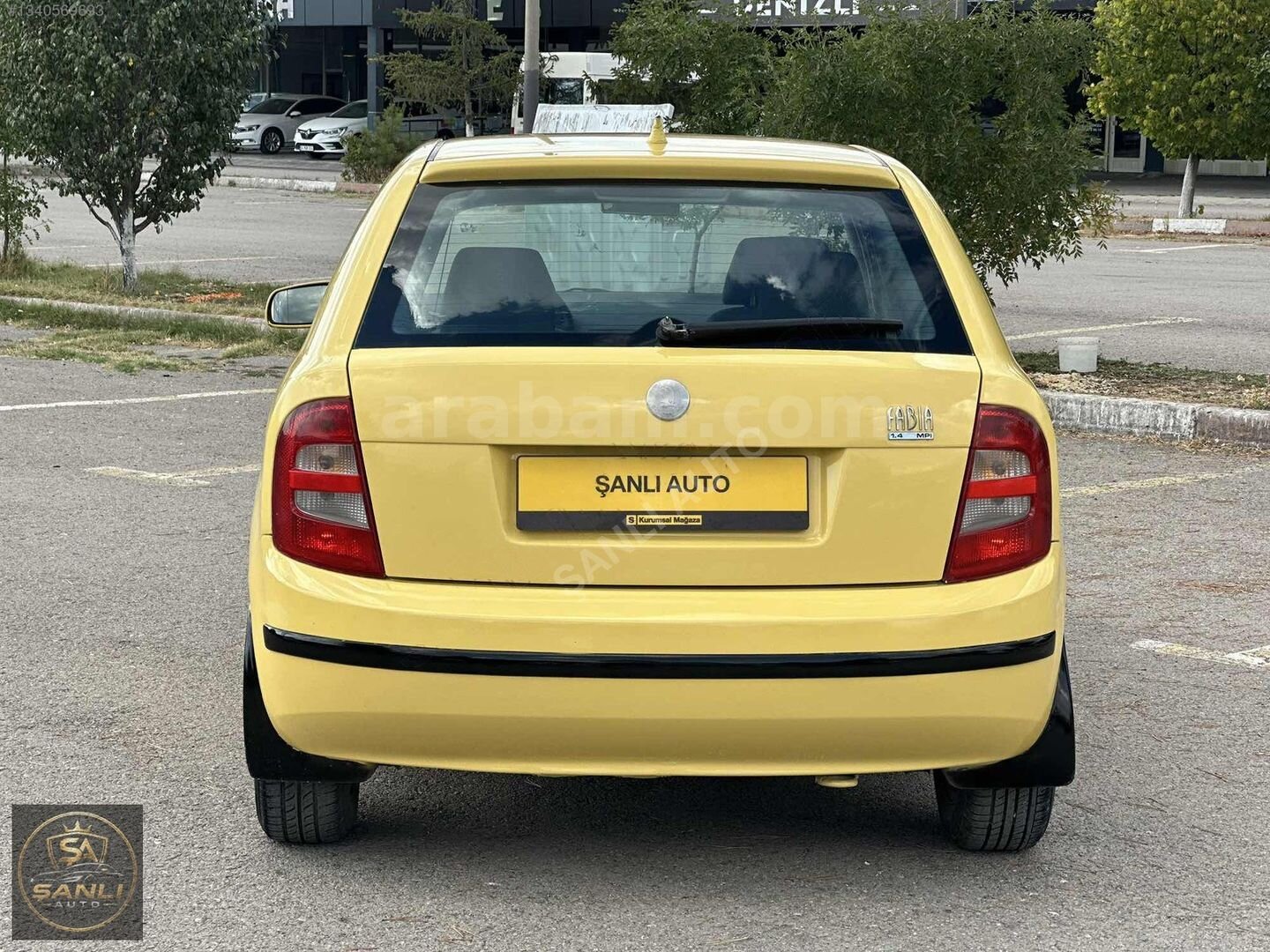 ŞANLI AUTODAN 14 YILLIK SAHİBİNDEN ALINMA SAFKAN BENZİNLİ FABİA 6