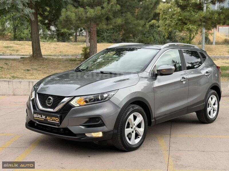 BiRLİK AUTO'DAN 2018 QASHQAİ TEKNA OTOMATİK HATASIZ