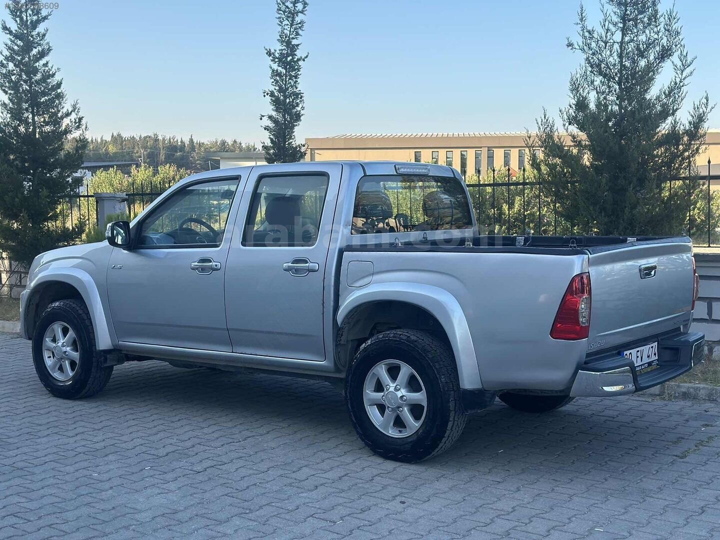 İLK SAHİBİNDEN ISUZU D-MAX LİMİTED EDİTİON 4