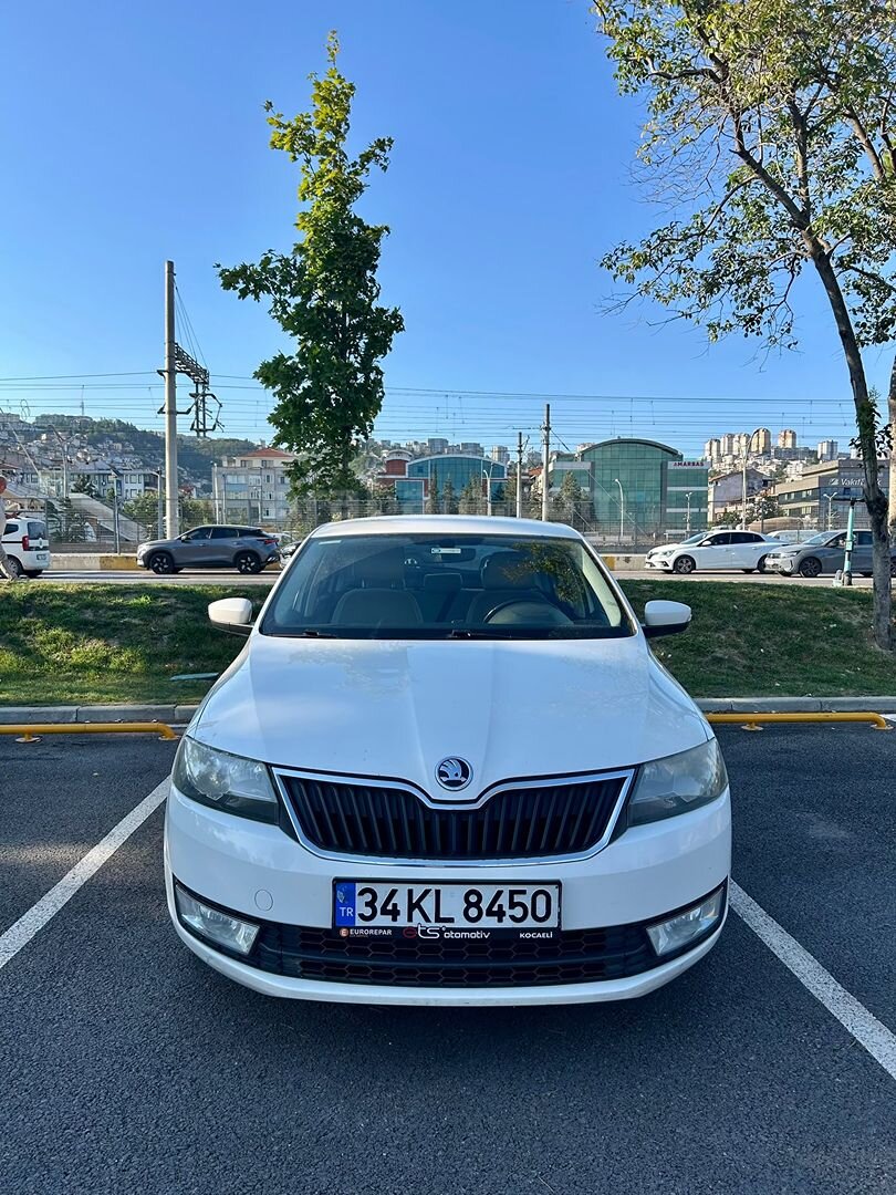 Sahibinden Skoda Rapid 1.4 TDI GreenTec Style 2015 Model 1