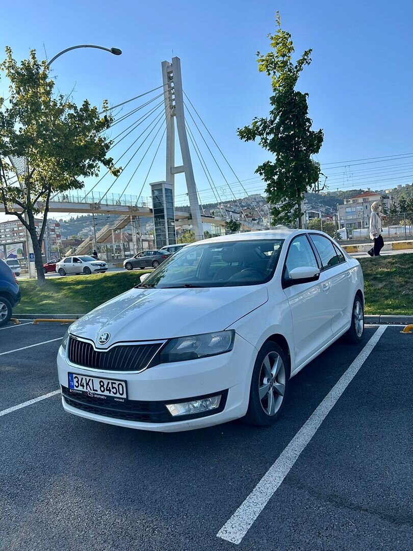 Sahibinden Skoda Rapid 1.4 TDI GreenTec Style 2015 Model 3