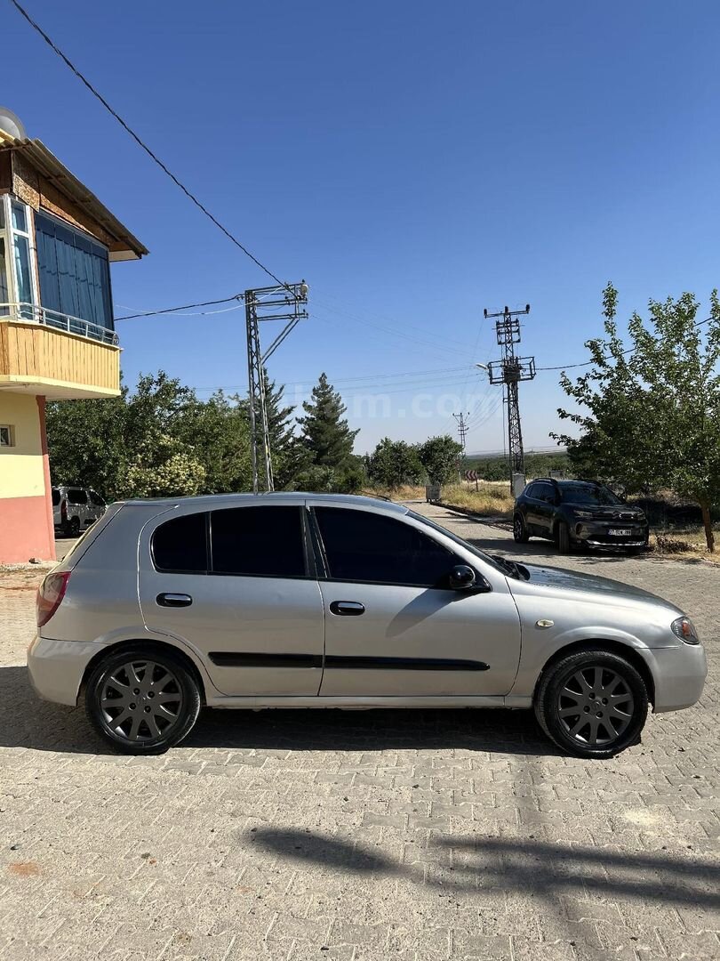 Sahibinden Nissan Almera 1.5 Tekna 2007 Model Gaziantep 290.000 km Gri 5