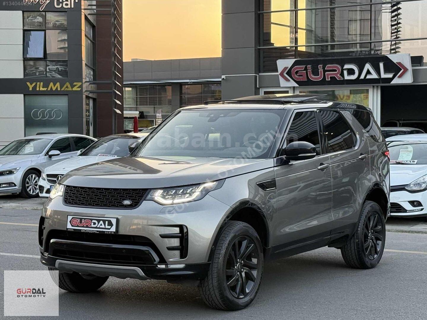 2019 LAND ROVER DİSCOVERY HSE LUXURY HATASIZ BOYASIZ TRAMERSİZ 2