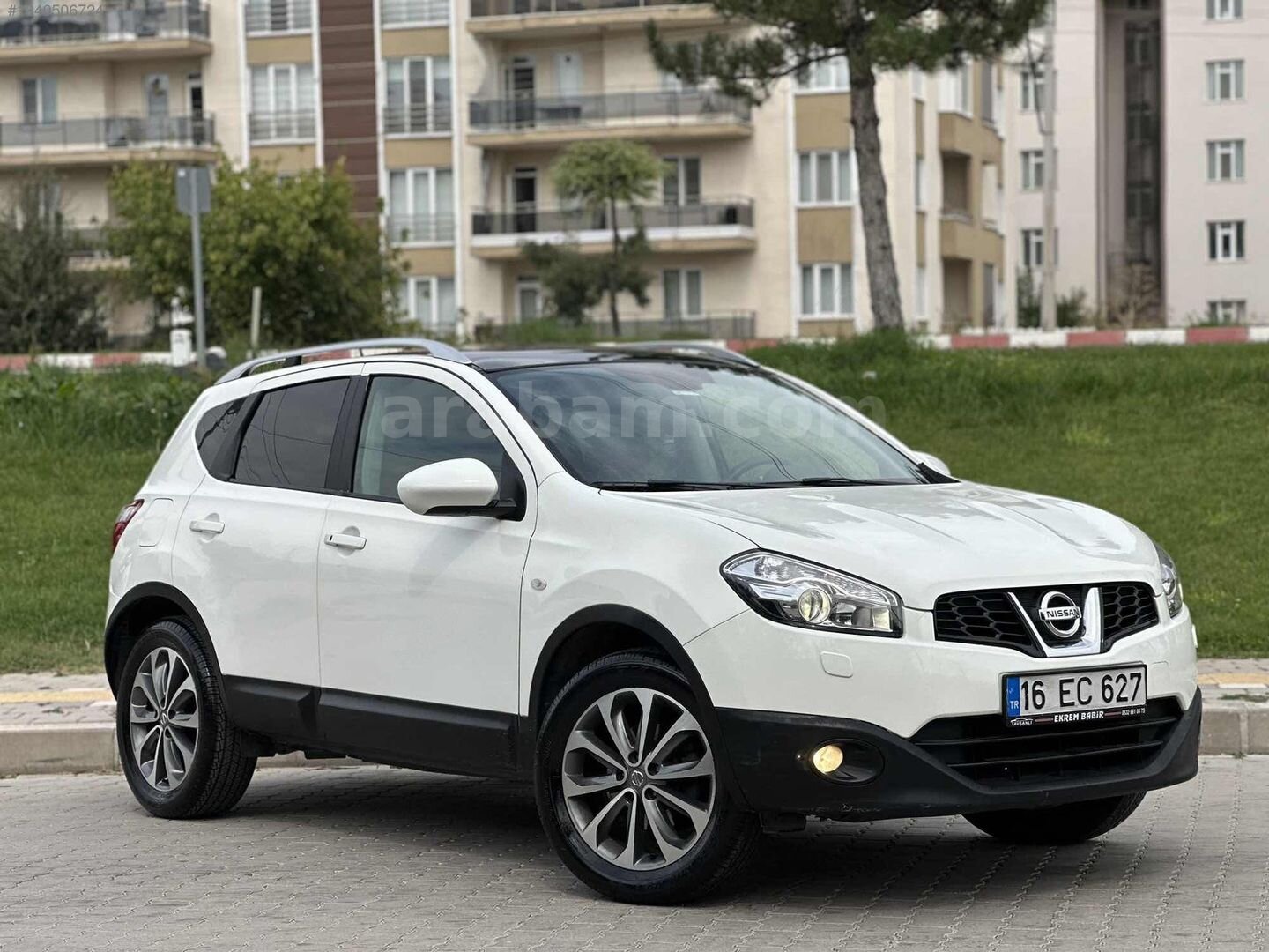 130 BİN KM CAM TAVAN PLATİNUN QASHQAİ 1