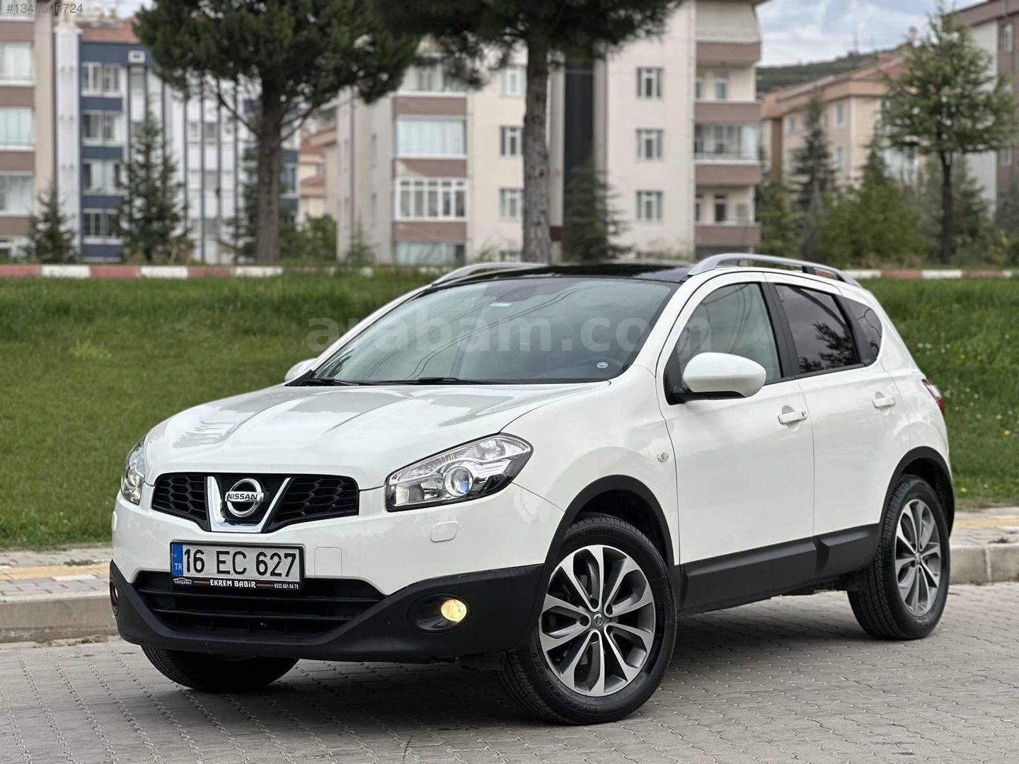 130 BİN KM CAM TAVAN PLATİNUN QASHQAİ 3