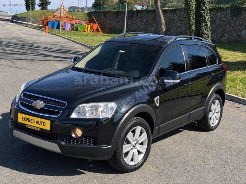 CAPTİVA SANRUF 2.0 4x4 LT HİGH 7 KİŞİLİK İÇİ BEJ ARAC İSTANBULDA