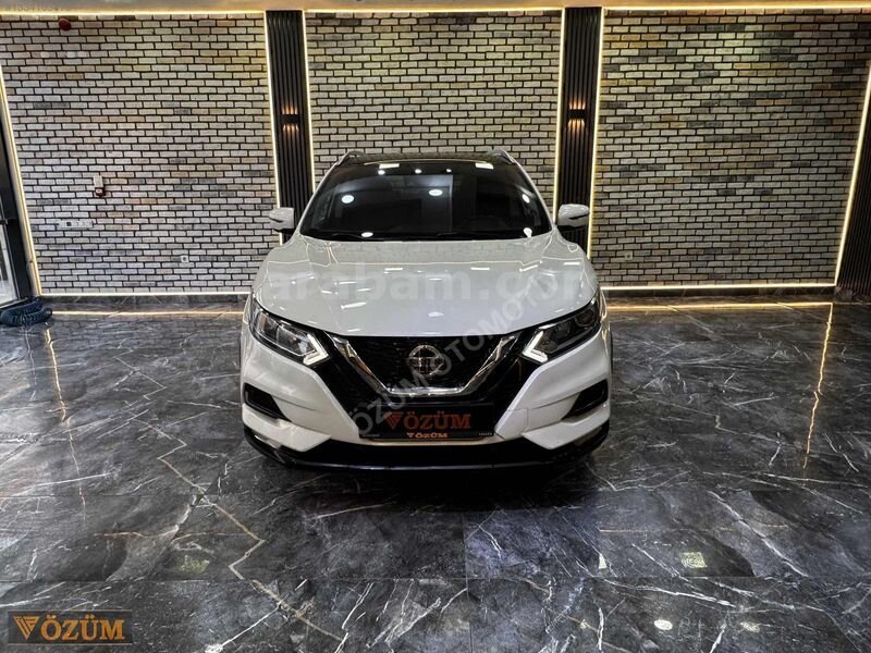 NİSSAN QASHQAİ 1.6 DCİ START&STOP SKYPACK X-TRONİC 0.48 KREDİ