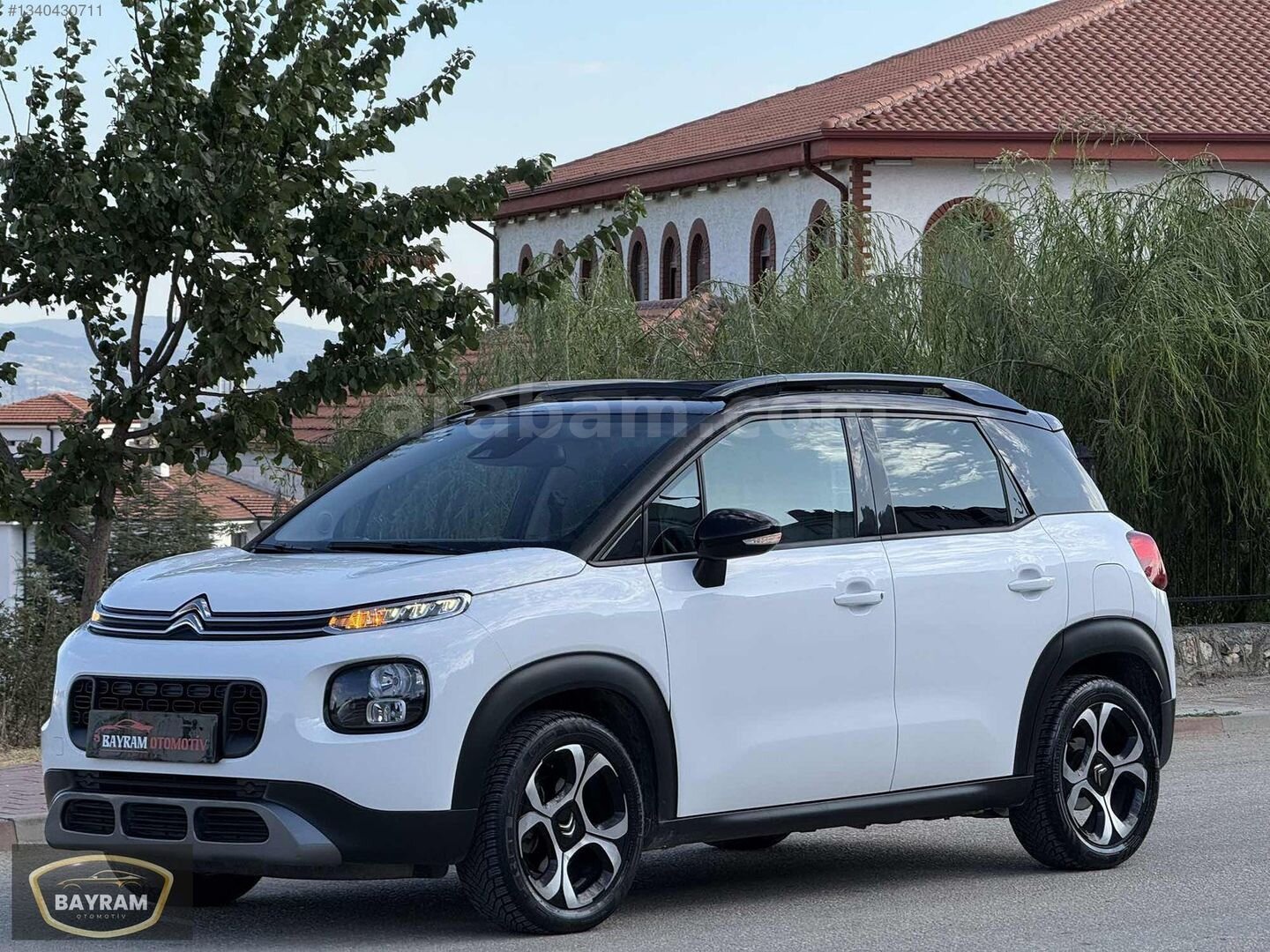 Galeriden Citroen C3 Aircross 1.2 PureTech Shine 2020 Model Bilecik 81.000 km Beyaz 4