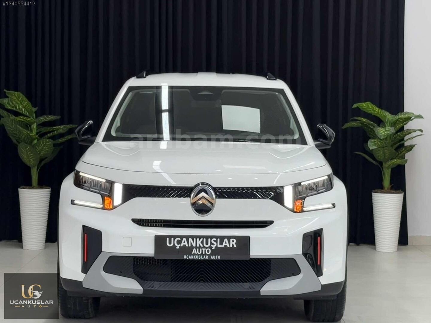 Galeriden Citroen C3 Aircross 1.2 Hybrid Plus 2026 Model İzmir 6.001 km Beyaz 1