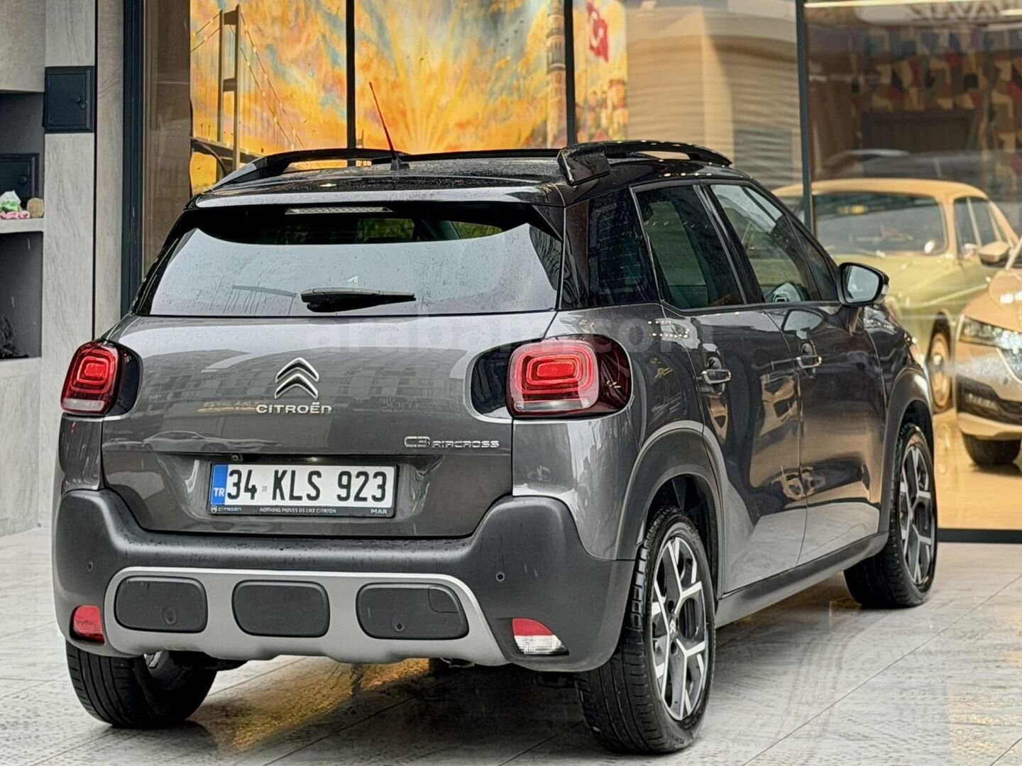 Galeriden Citroen C3 Aircross 1.2 PureTech Shine 2024 Model İstanbul 28.000 km Gri 7