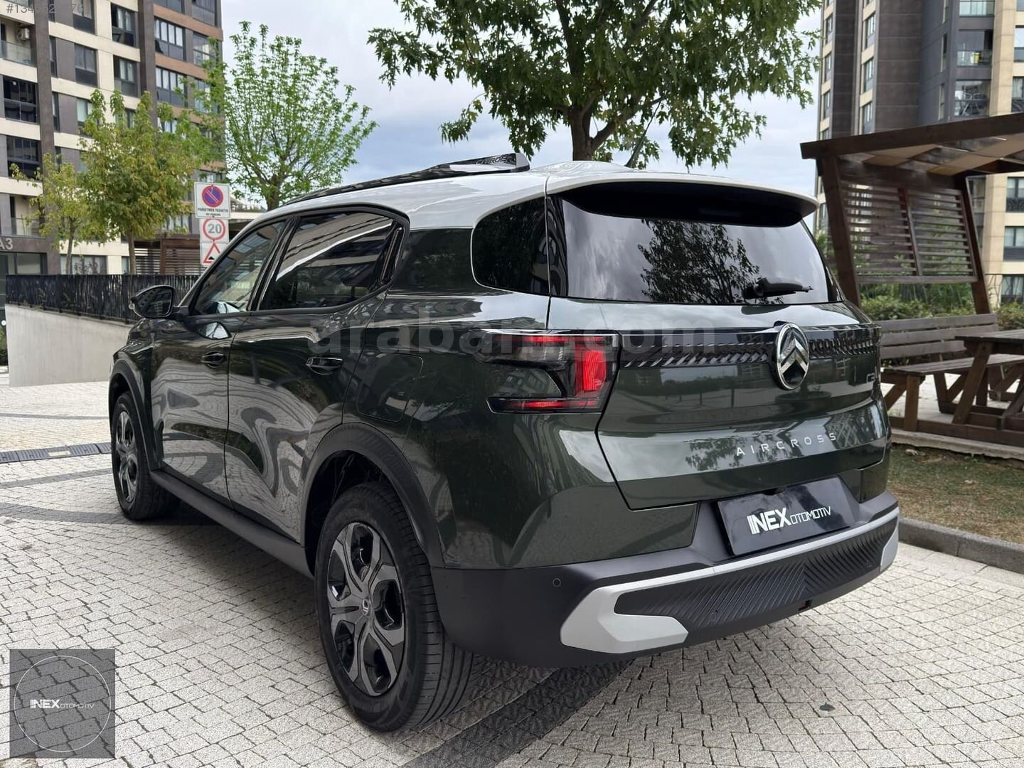 Galeriden Citroen C3 Aircross 1.2 Hybrid Plus 2026 Model İstanbul 6.001 km Yeşil 4