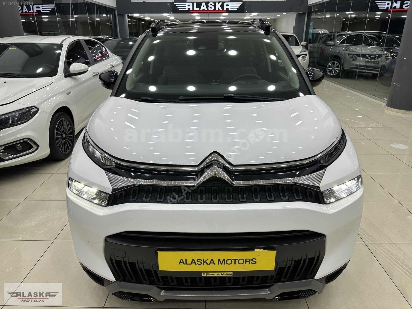 Galeriden Citroen C3 Aircross 1.2 PureTech Shine 2023 Model İstanbul 32.000 km Beyaz 1