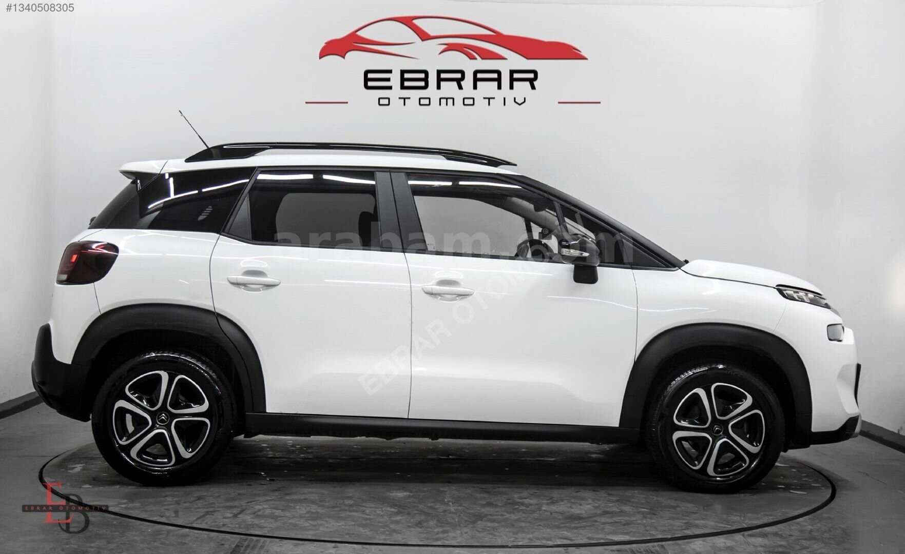 Galeriden Citroen C3 Aircross 1.2 PureTech Feel Bold 2023 Model İstanbul 9.000 km Beyaz 4