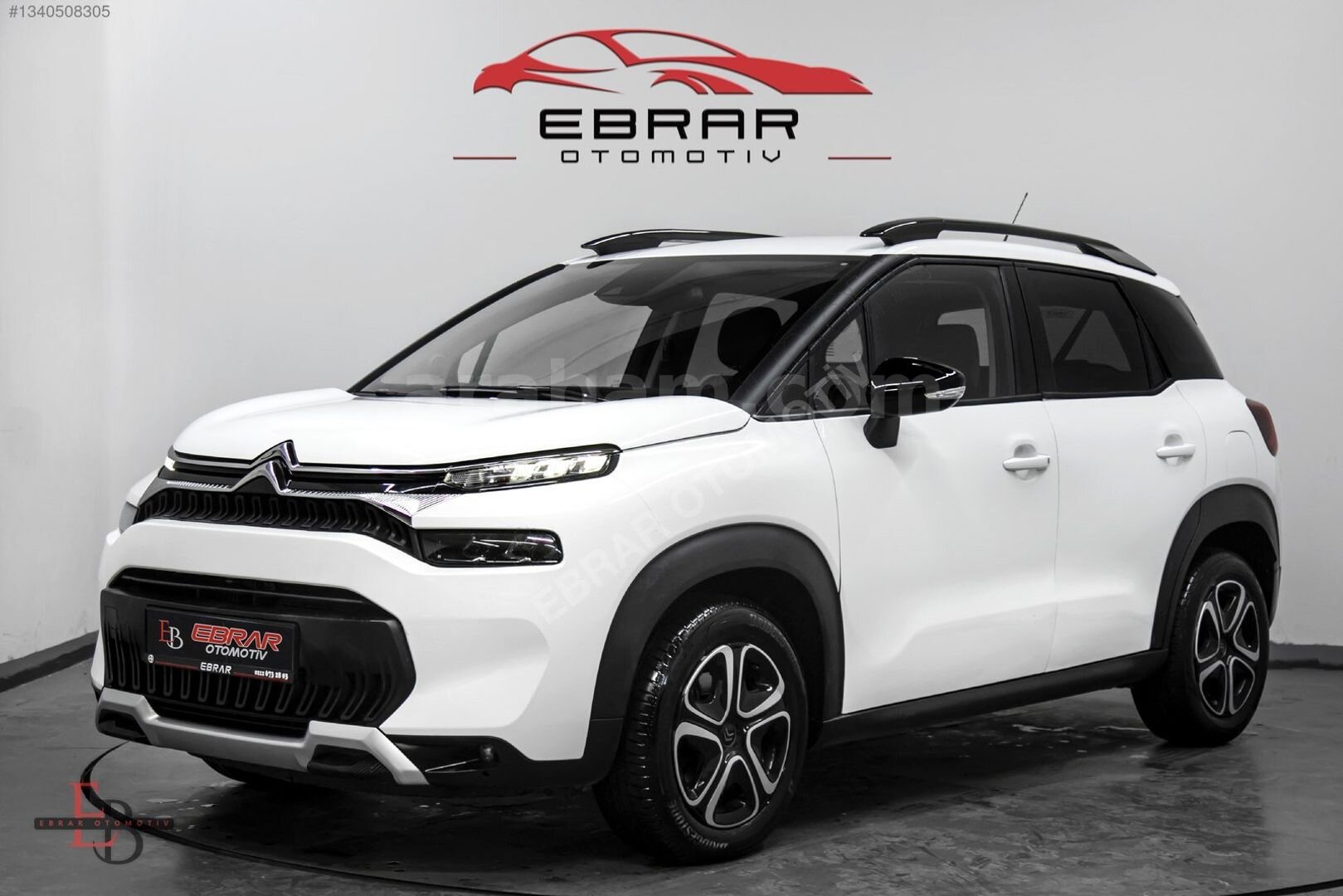 Galeriden Citroen C3 Aircross 1.2 PureTech Feel Bold 2023 Model İstanbul 9.000 km Beyaz 3