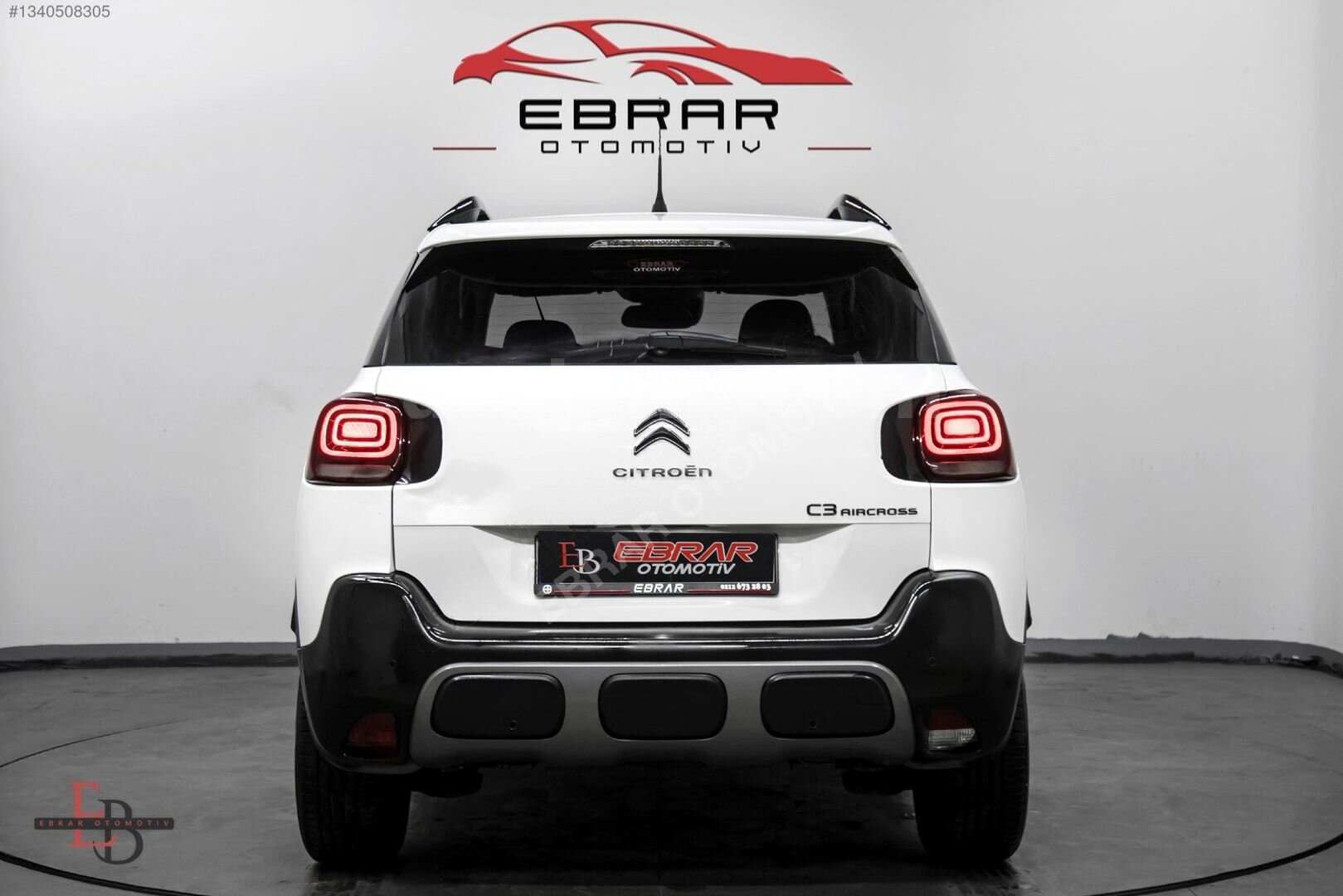 Galeriden Citroen C3 Aircross 1.2 PureTech Feel Bold 2023 Model İstanbul 9.000 km Beyaz 7