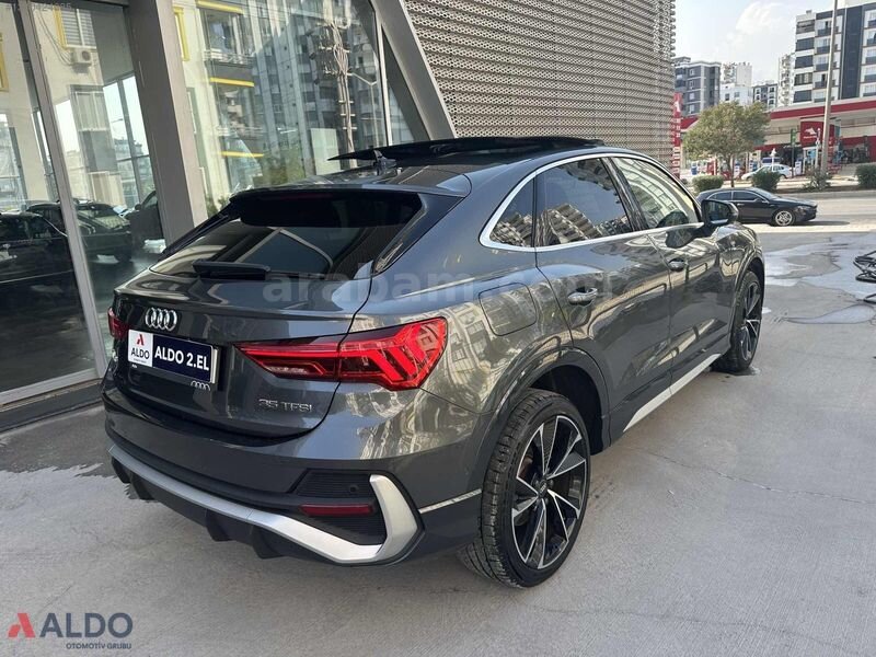 2023 Model AudiQ3 Sportback 35 Turbo FSI 150 hp S line S tronic 4