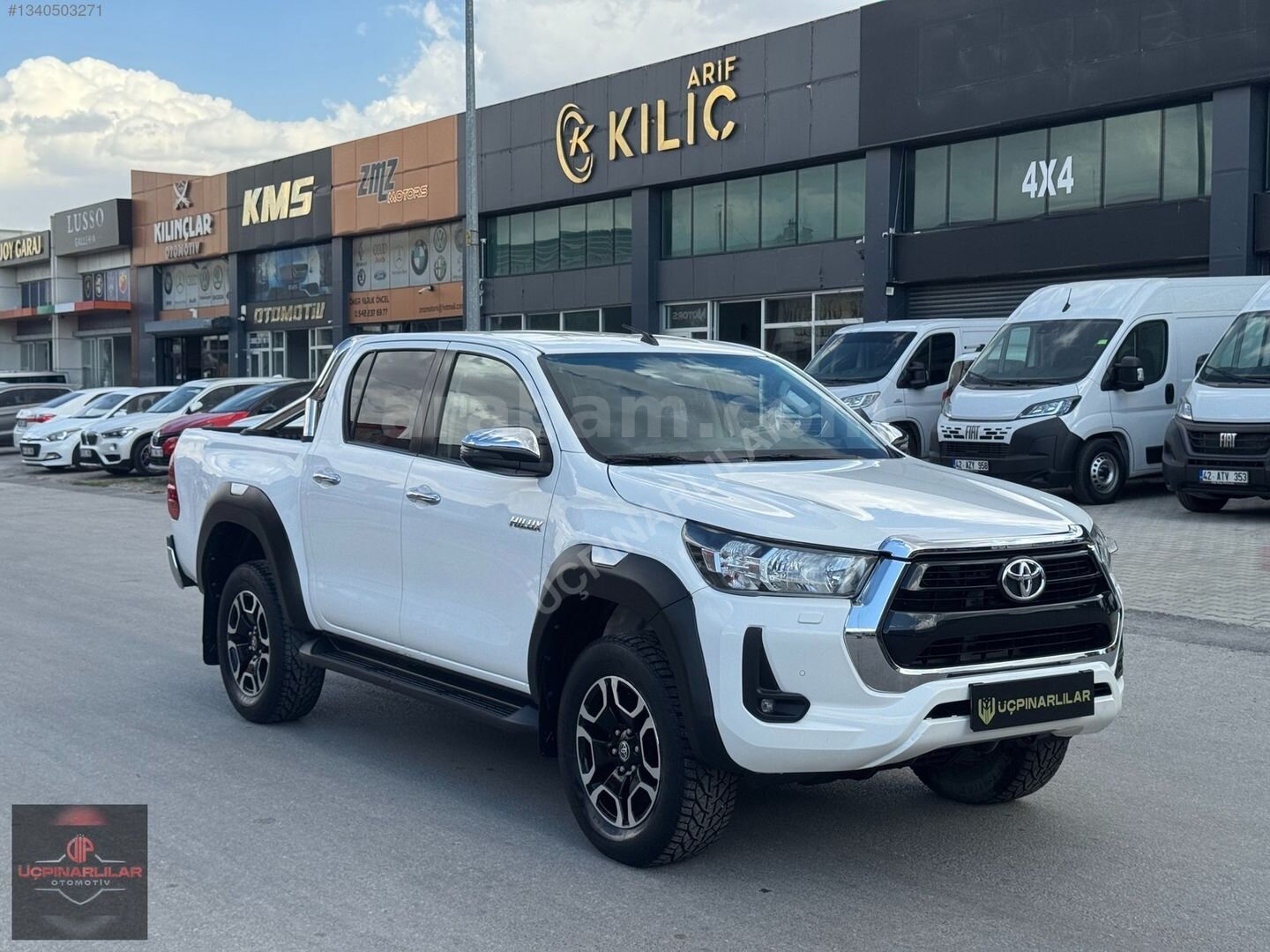 ÜÇPINARLILAR'DAN 2021 TOYOTA HİLUX ADVANTURE 2.4 4X2 BOYASIZ 5