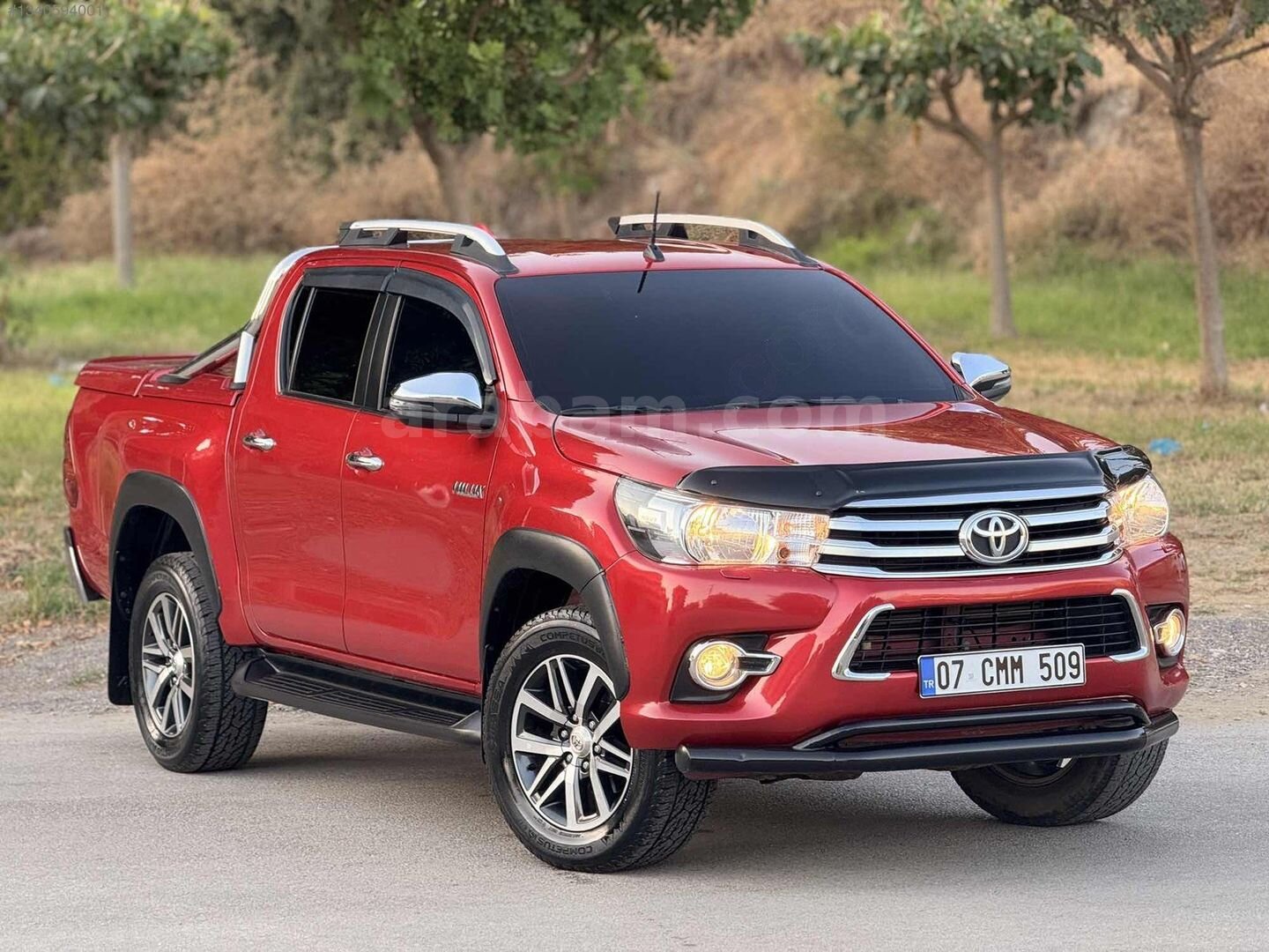 UYAROĞLU'NDAN 2018 HILUX 130.000 KM HATASIZ BOYASIZ DEĞİŞENSİZ 1