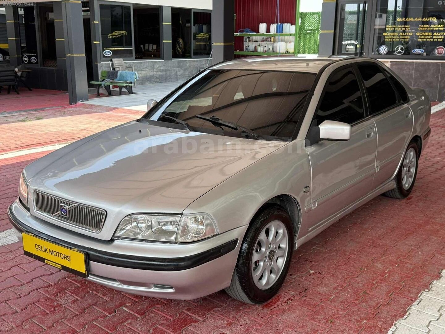 Galeriden Volvo S40 1.6 2000 Model Adana 380.000 km Gri 2