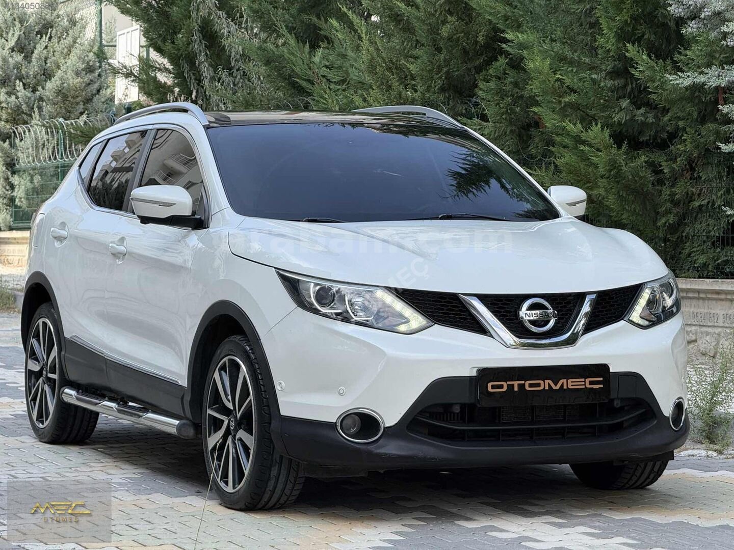 OTOMEÇ'DEN NİSSAN QASHQAİ DEĞİŞENSİZ BOYASIZ CAM TAVAN 7