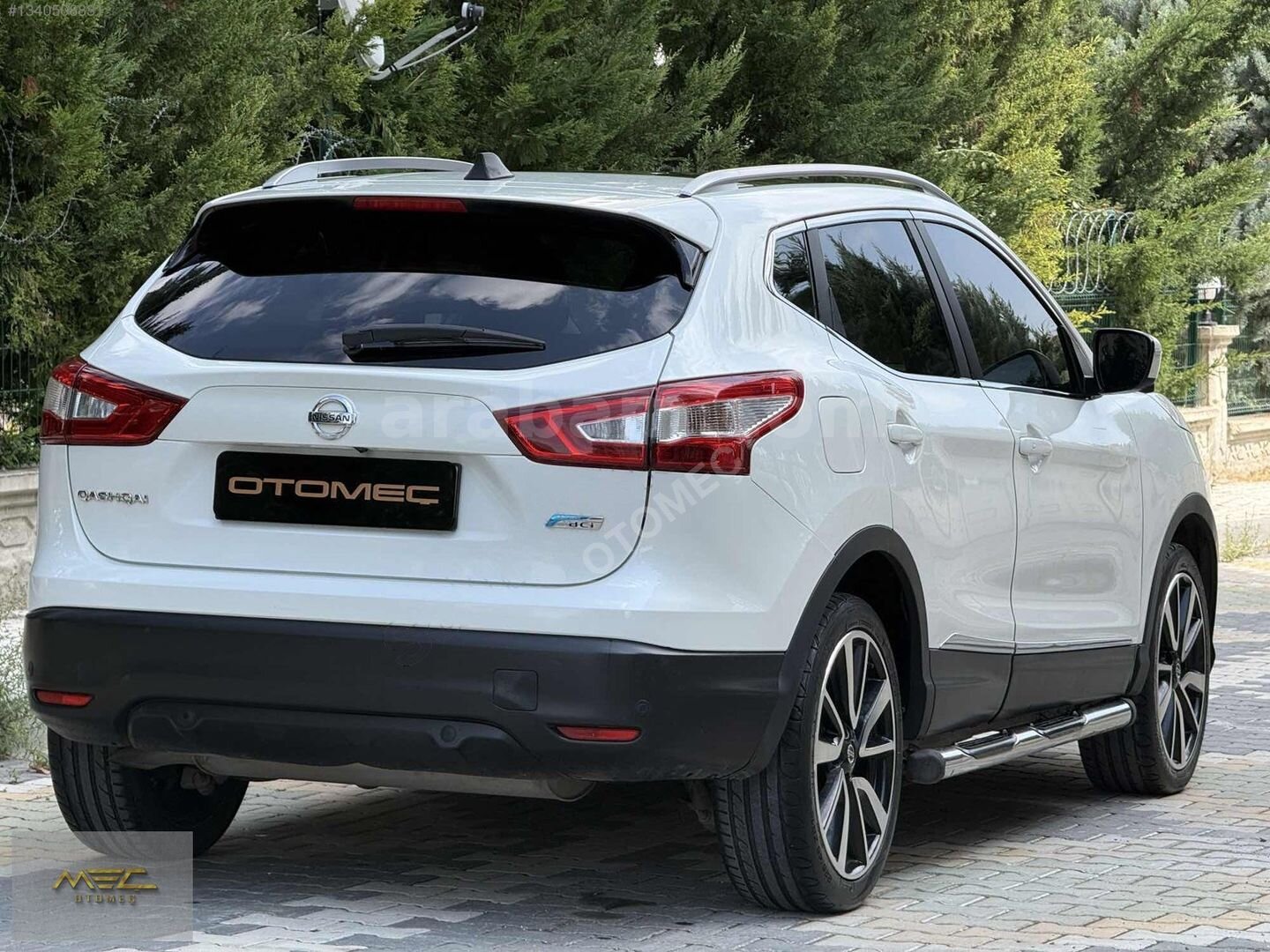 OTOMEÇ'DEN NİSSAN QASHQAİ DEĞİŞENSİZ BOYASIZ CAM TAVAN 4