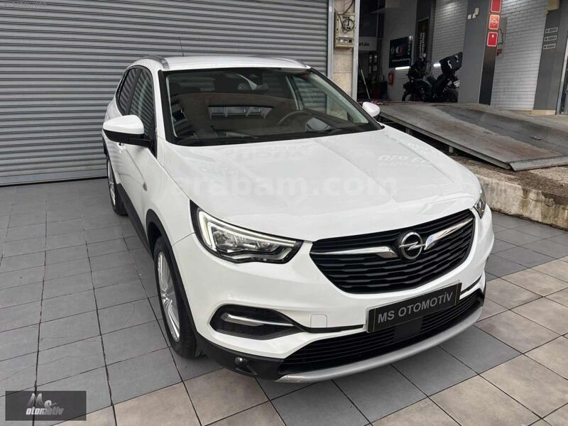 Galeriden Opel Grandland X 1.2 T Enjoy 2020 Model İstanbul 70.000 km Beyaz