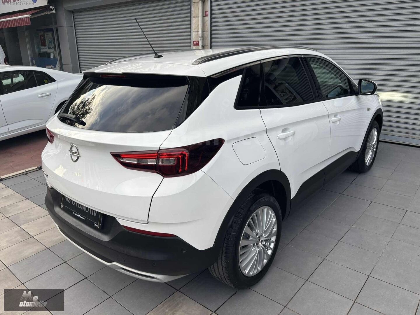 Galeriden Opel Grandland X 1.2 T Enjoy 2020 Model İstanbul 70.000 km Beyaz 7