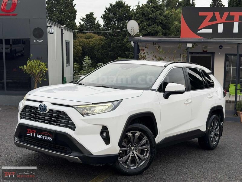 2022 MODEL TOYOTA RAV4 4x4 SERVİS BAKIMLI K.KARTA 12 TAKSİT