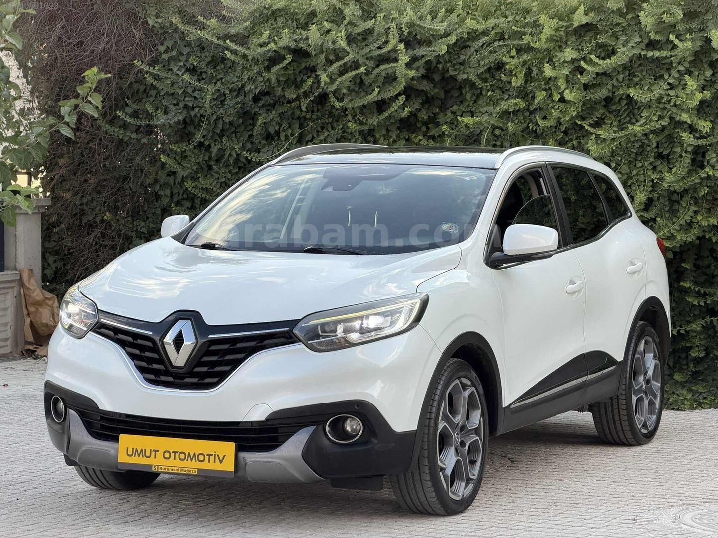 2016MODEL CAM TAVANLI SEDEF BEYAZ EMSALSİZ KADJAR 3