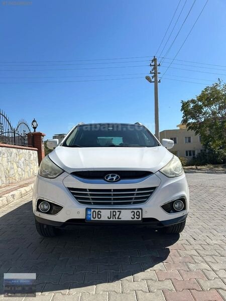 BOYASIZ İX35 179.000 KM CAM TAVAN