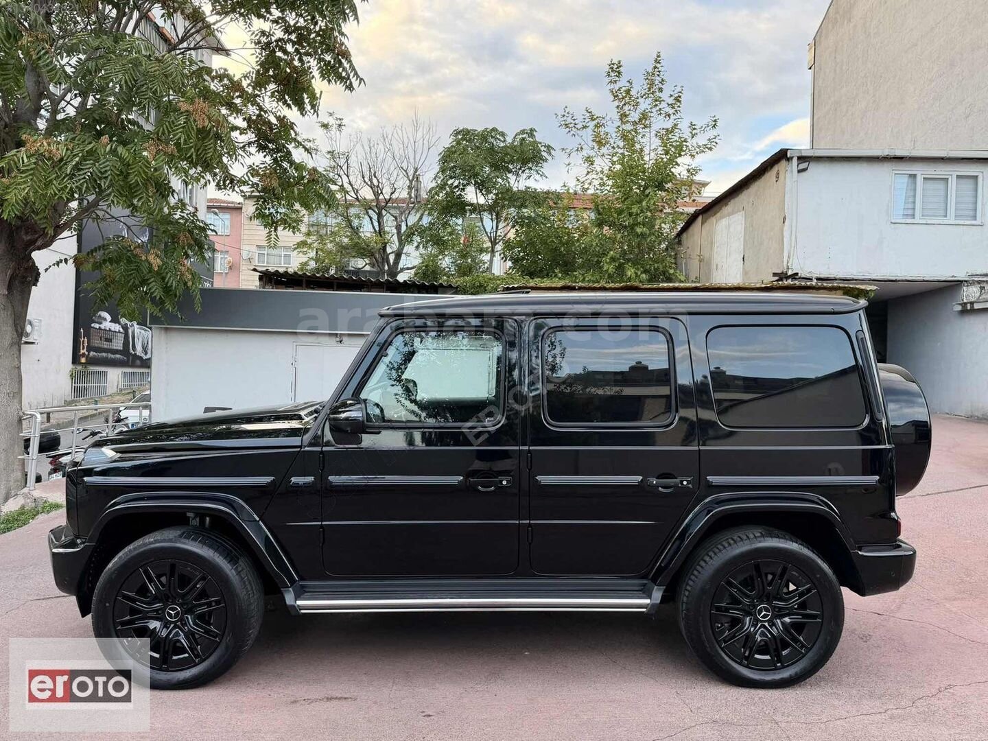 ER OTO 2025 MERCEDES G580 BAYİ 16.000 KM SOĞUTMA+GECE PAKET 6
