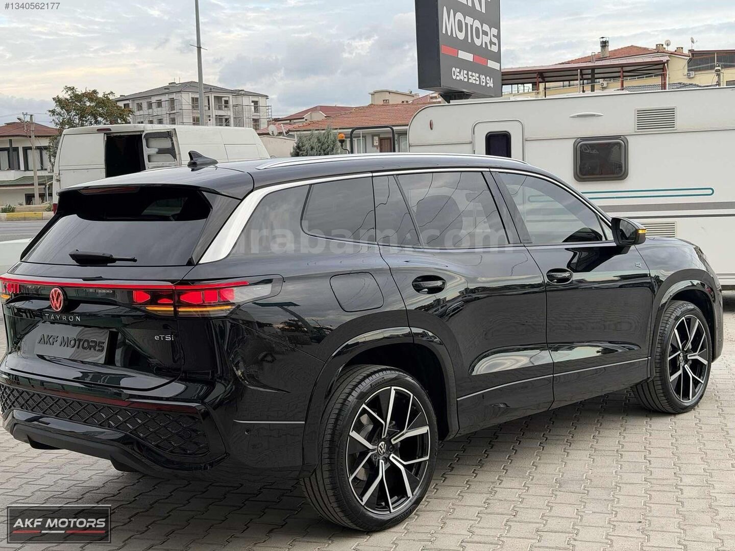 Galeriden Volkswagen Tayron 1.5 e-TSI R Line 2025 Model Balıkesir 6.001 km Siyah 7