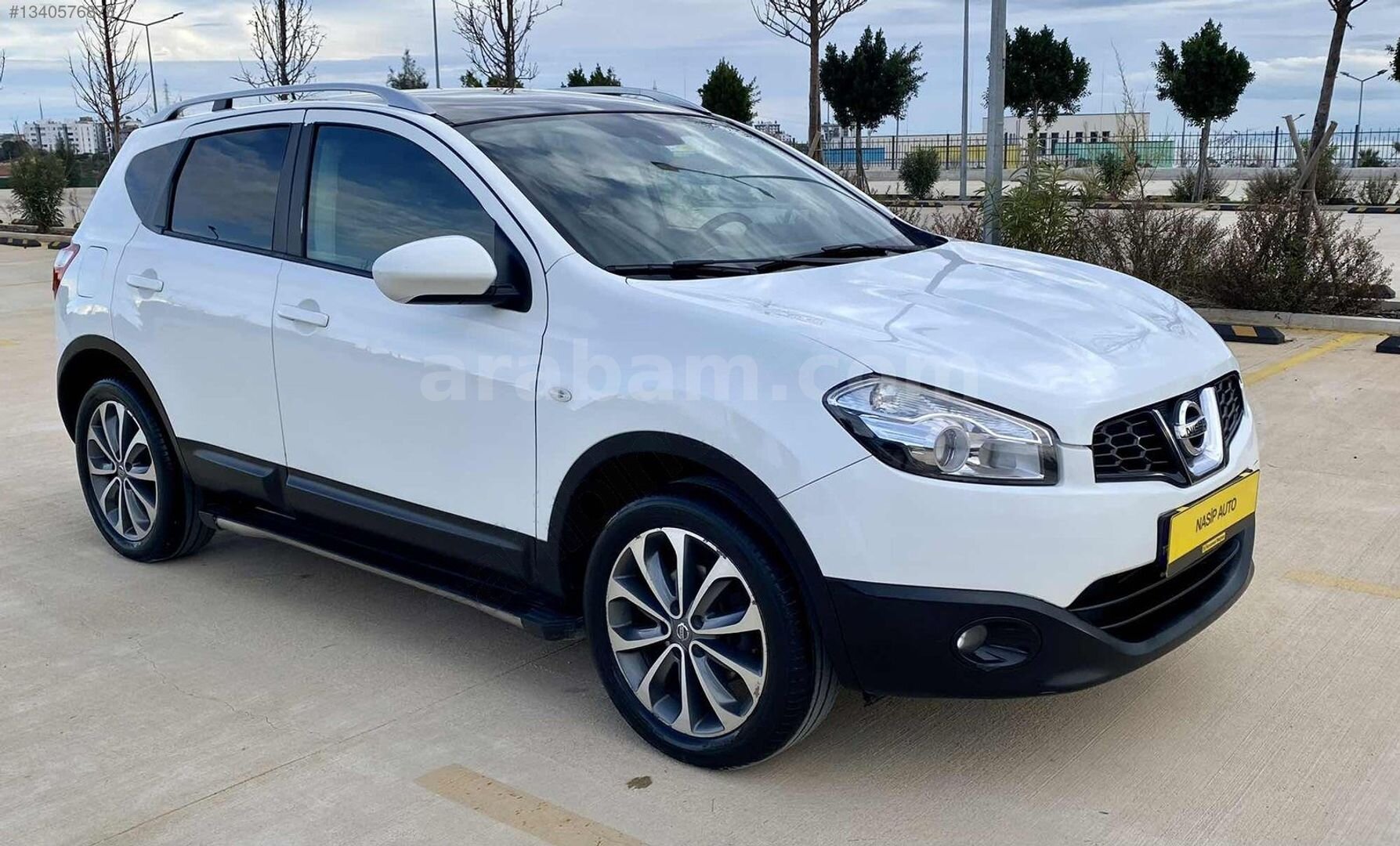 2011 NISSAN QASQAI TEKNA PACK CAM TVN MASRAFSIZ TEMİZ 4