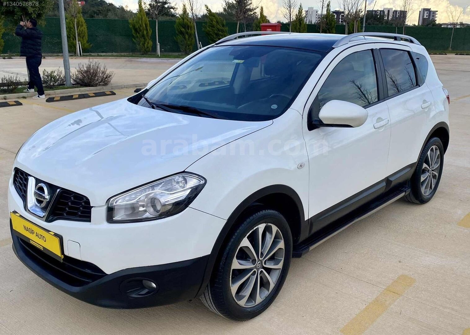 2011 NISSAN QASQAI TEKNA PACK CAM TVN MASRAFSIZ TEMİZ 3