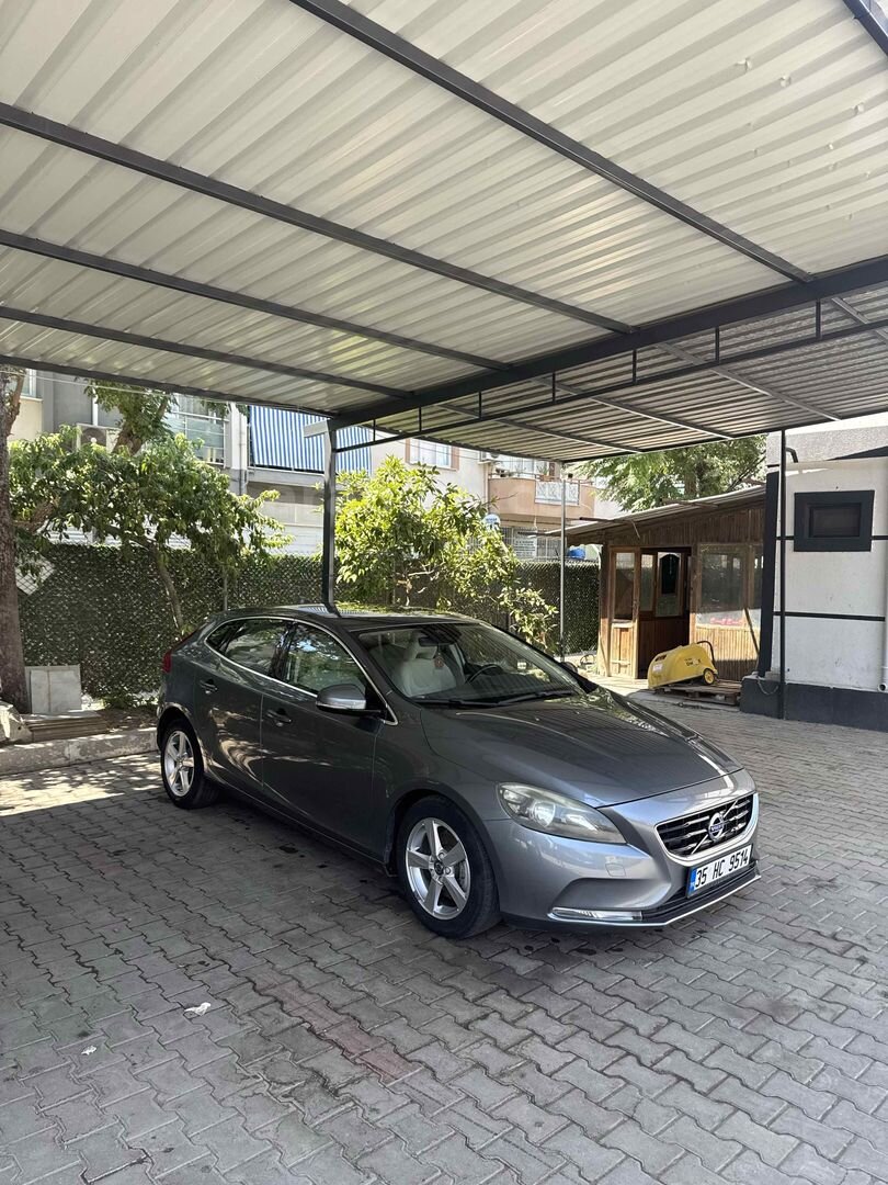 Sahibinden Volvo V40 1.6 D Premium 2015 Model İzmir 190.000 km Gri 1