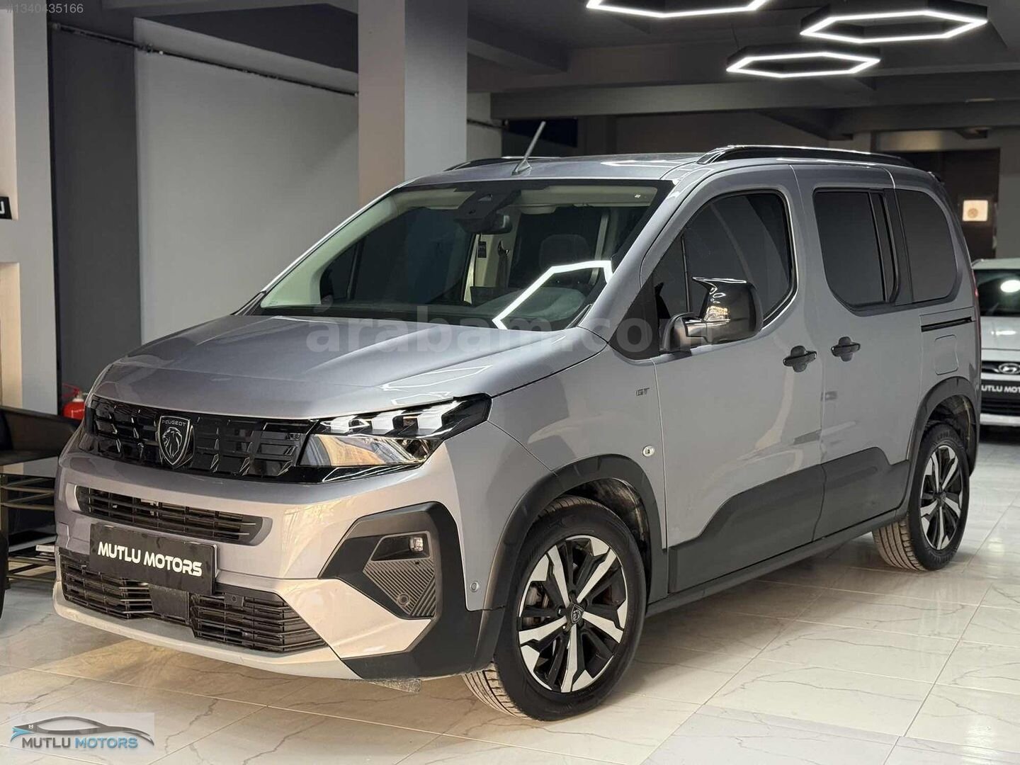 Galeriden Peugeot Rifter 1.5 BlueHDI GT 2025 Model Konya 15.000 km Gri 3
