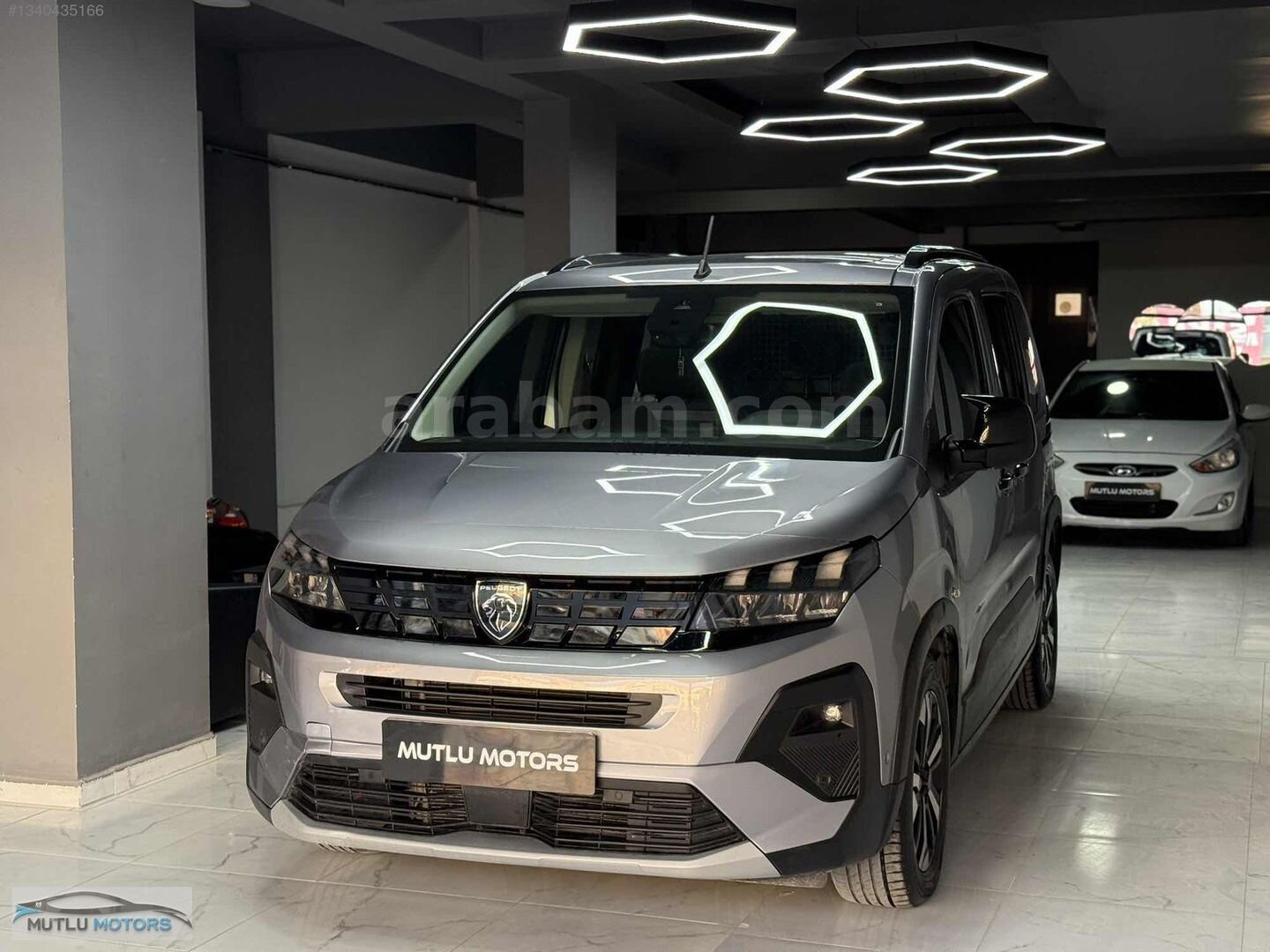 Galeriden Peugeot Rifter 1.5 BlueHDI GT 2025 Model Konya 15.000 km Gri 6