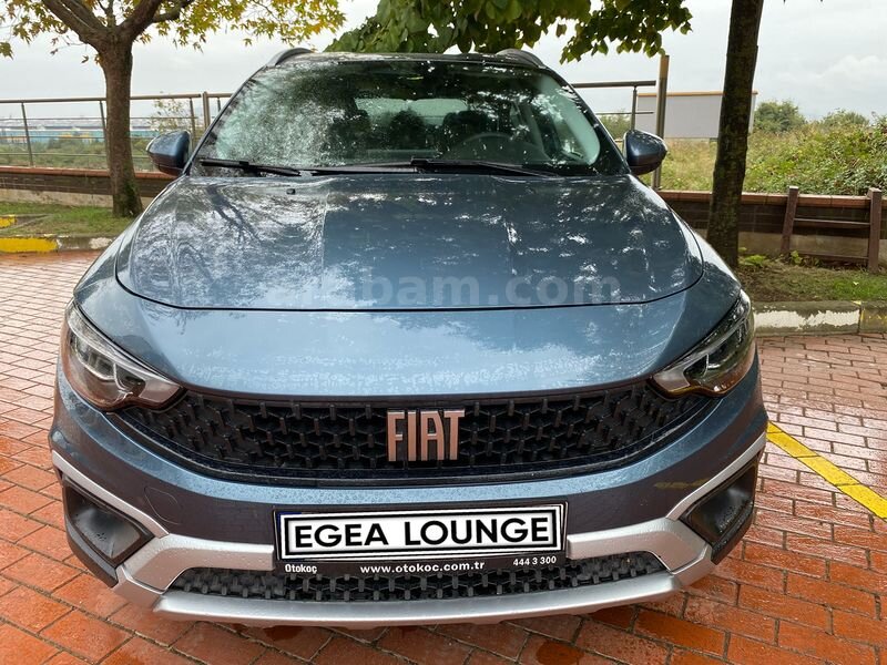 Sahibinden Fiat Egea Cross 1.6 Multijet Lounge 2025 Model SERVİS BAKIMLI-GARANTİLİ