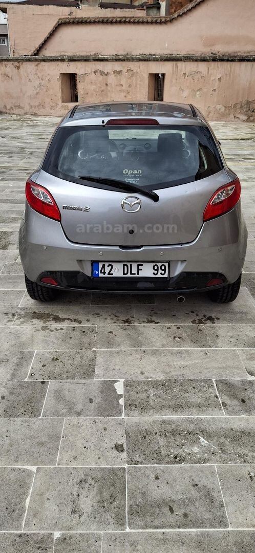 Sahibinden Mazda 2 1.3 Go 2011 Model İstanbul 62.000 km Gri 2