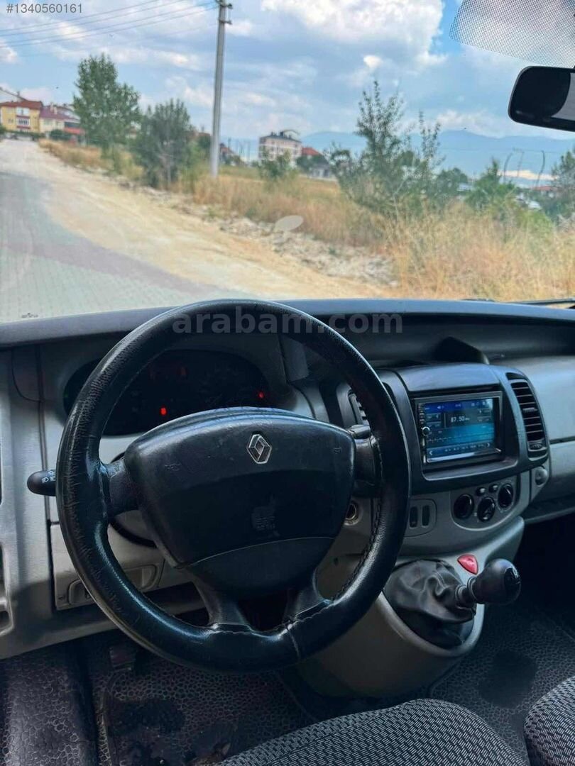 Galeriden Renault Trafic 1.9 DCI Comfort 2006 Model Bolu 326.000 km Beyaz 5