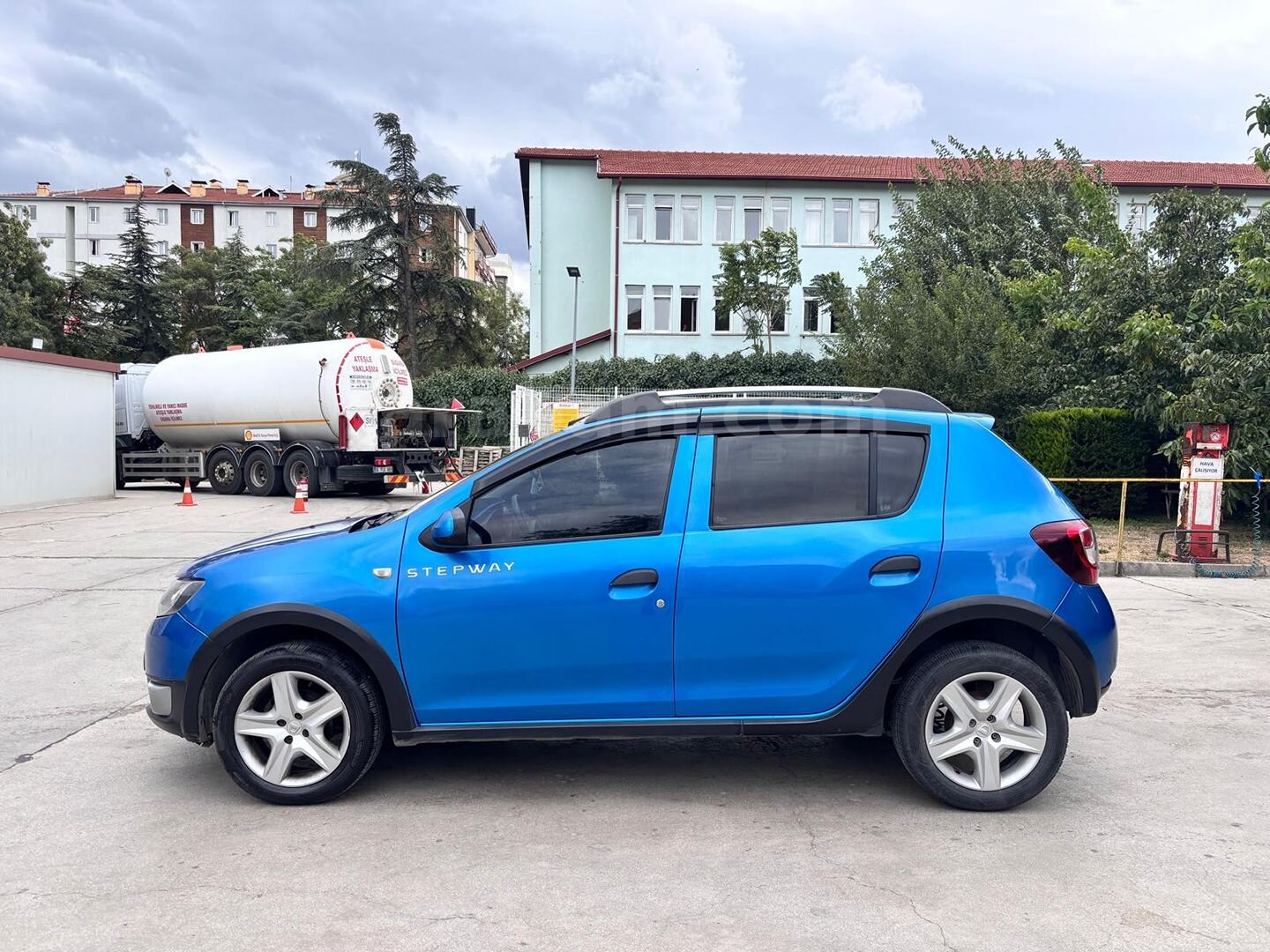 Sahibinden Dacia Sandero 1.5 dCi Stepway 2015 Model Isparta 128.000 km Mavi 7