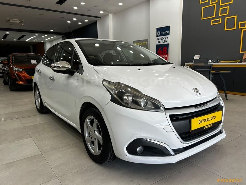 220.000 TL PEŞİNATLA 2016 MODEL PEUGEOT 208 1.2 ACCESS