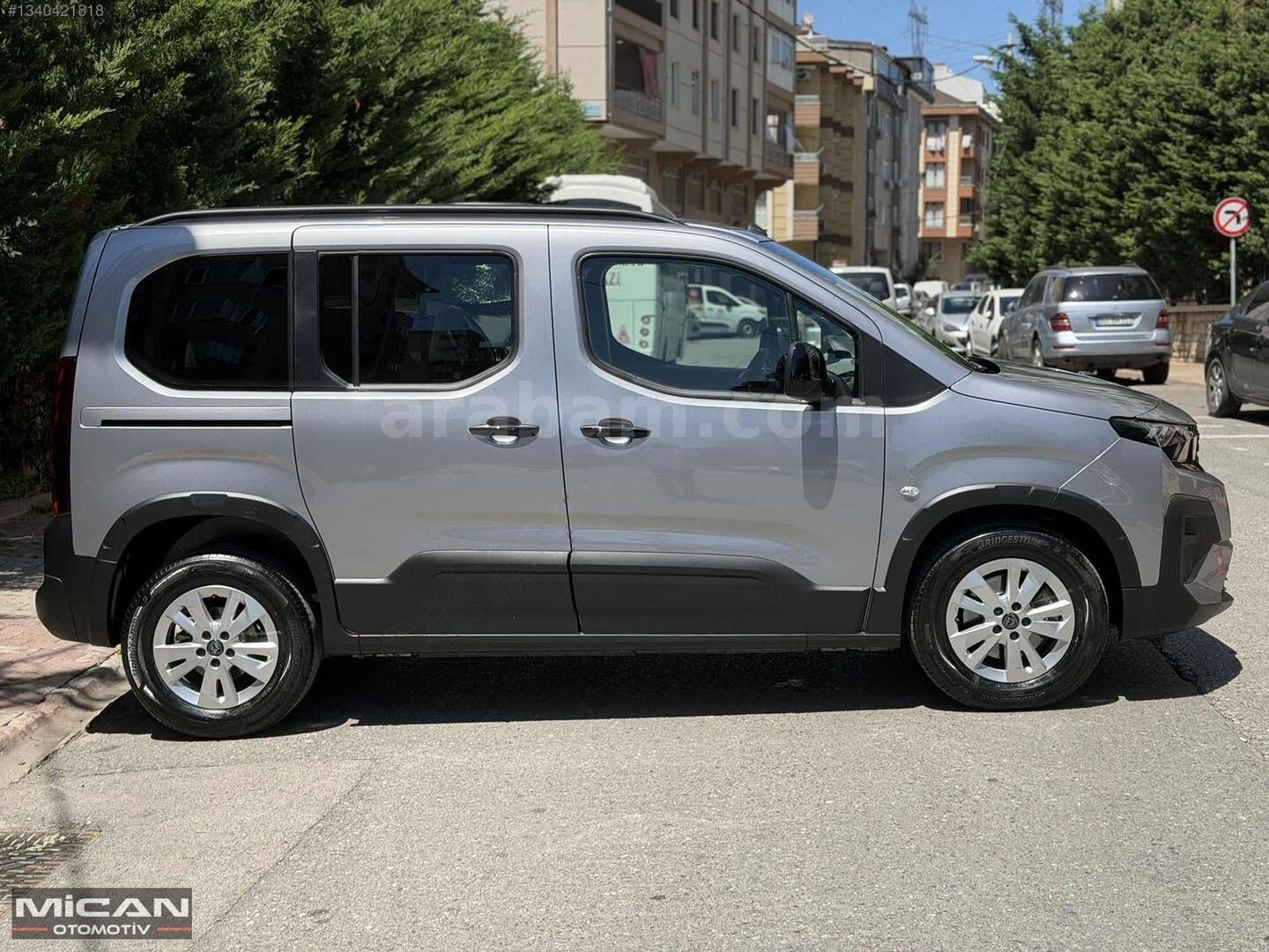Galeriden Peugeot Rifter 1.5 BlueHDI Allure 2025 Model İstanbul 22.000 km Gri 5