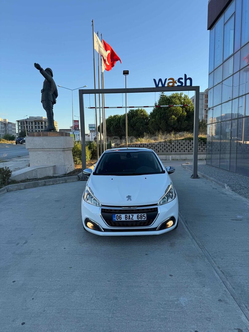Sahibinden Peugeot 208 1.5 BlueHDi Signature 2019 Model 6