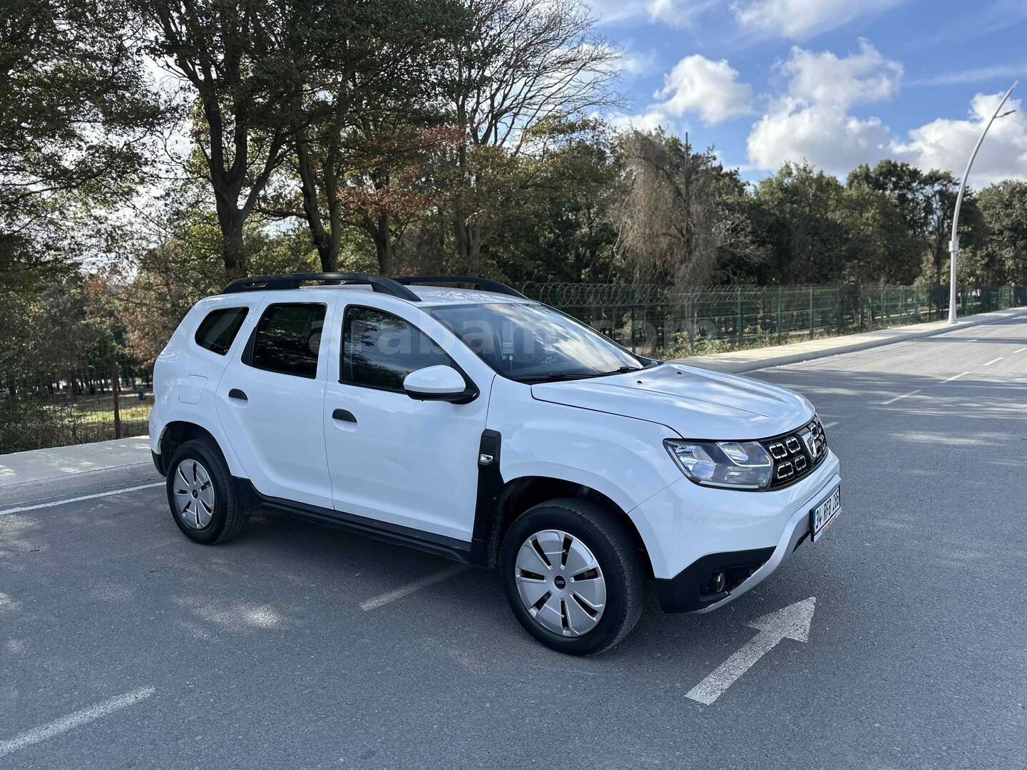 SAHİBİNDEN TEMİZ DACİA DUSTER! 1