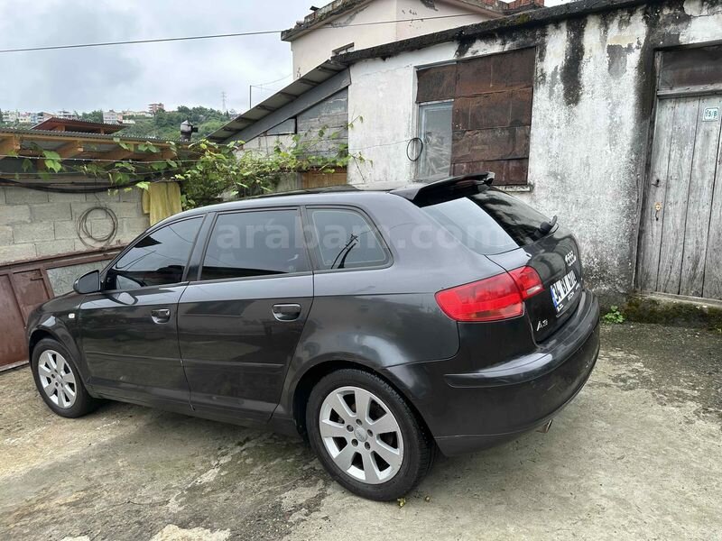 Sahibinden Audi A3 Sportback 1.6 değişensiz en fulü 2007 Model 4
